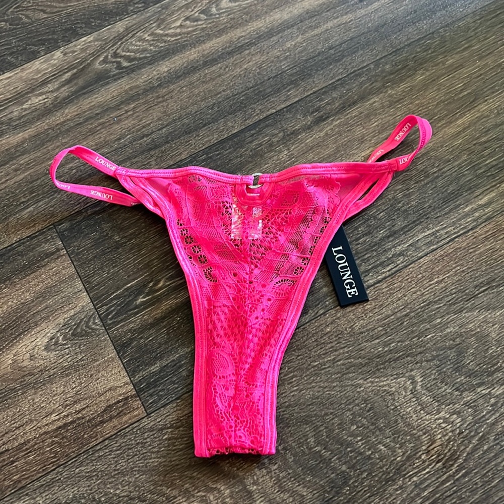 Lounge Charmed Balcony Thong